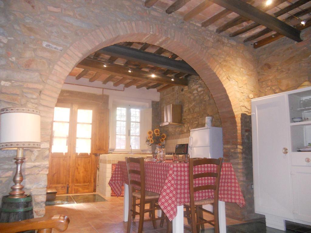 Apartment Casa Antica 치아니 객실 사진
