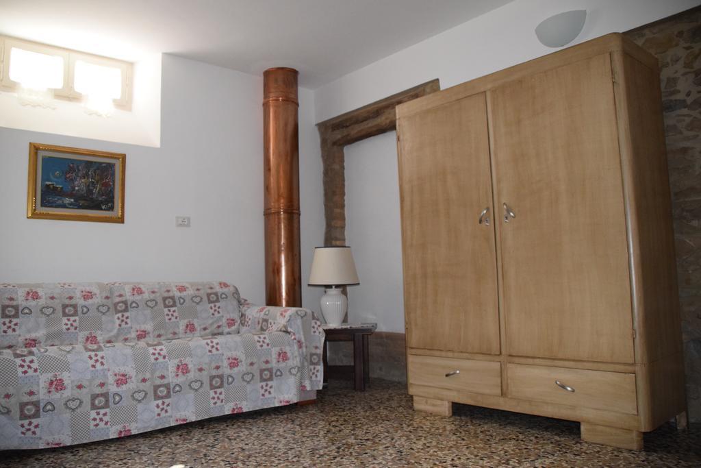 Apartment Casa Antica 치아니 외부 사진